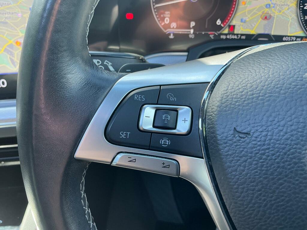 Volkswagen Touareg R-line Tech Grey #27
