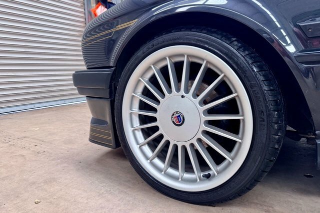 BMW 3 Series 318I Saloon 105Bhp Black #5