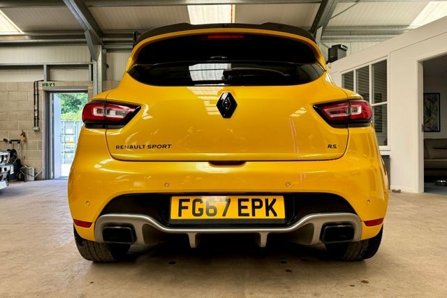 Renault Clio 1.6 Tce Renaultsport Nav Trophy Hatchback Petr Yellow #5