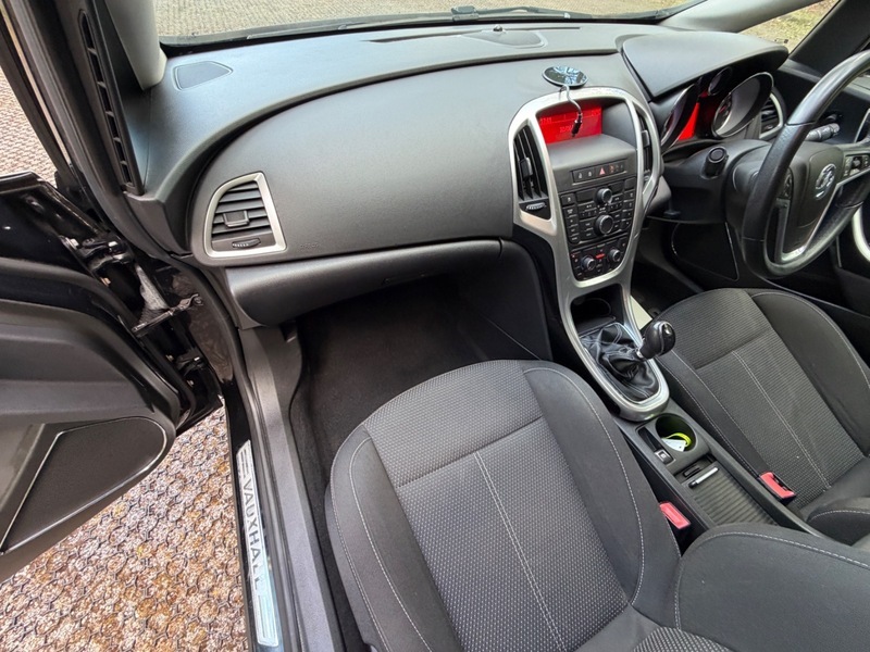 Vauxhall Astra 1.6 16V Elite Easytronic Euro 5 Grey #30