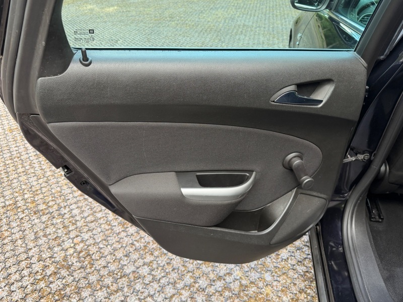 Vauxhall Astra 1.6 16V Elite Easytronic Euro 5 Grey #27