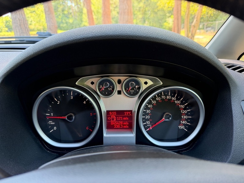 Ford C-Max 2.0 Titanium Silver #20