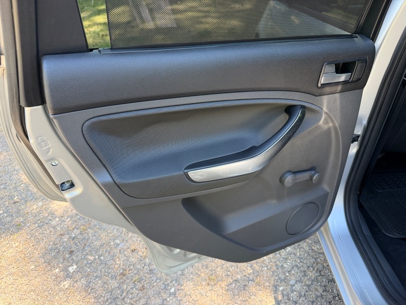 Ford C-Max 2.0 Titanium Silver #41