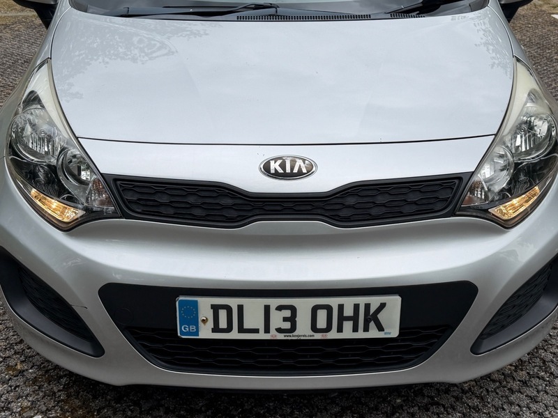 Kia RIO 1.2 2 83 Bhp1 Former Keeperalloysairconmedi White #12