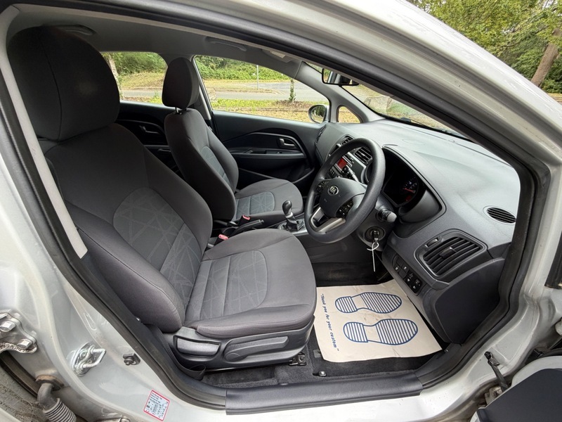 Kia RIO Crdi 1 Air Ecodynamics Silver #4