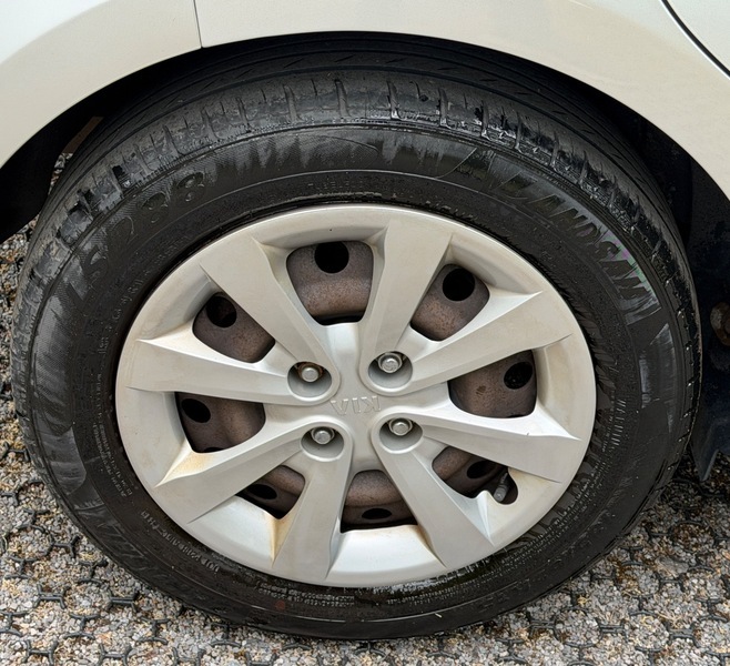 Kia RIO 1.2 2 83 Bhp1 Former Keeperalloysairconmedi White #23