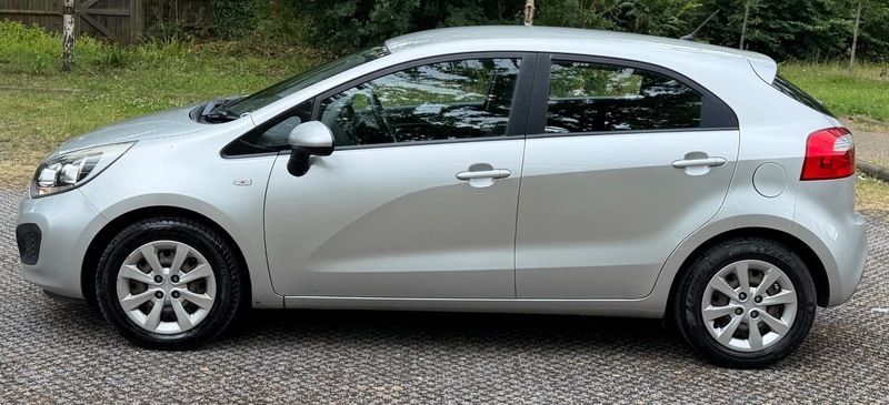 Kia RIO 1.2 2 83 Bhp1 Former Keeperalloysairconmedi White #14