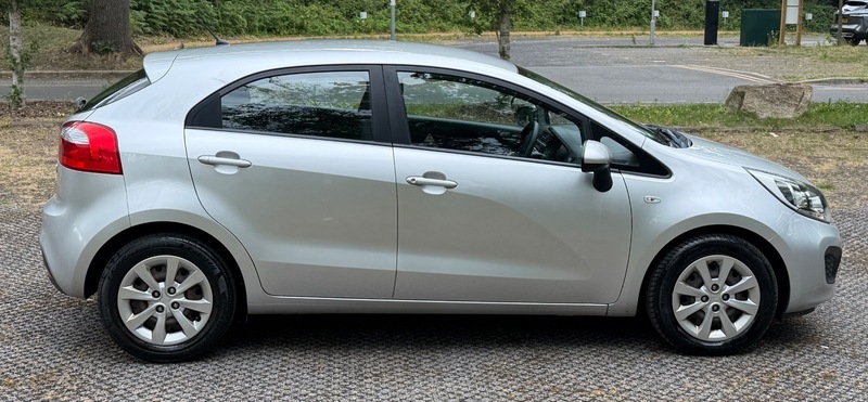 Kia RIO 1.2 2 83 Bhp1 Former Keeperalloysairconmedi White #8