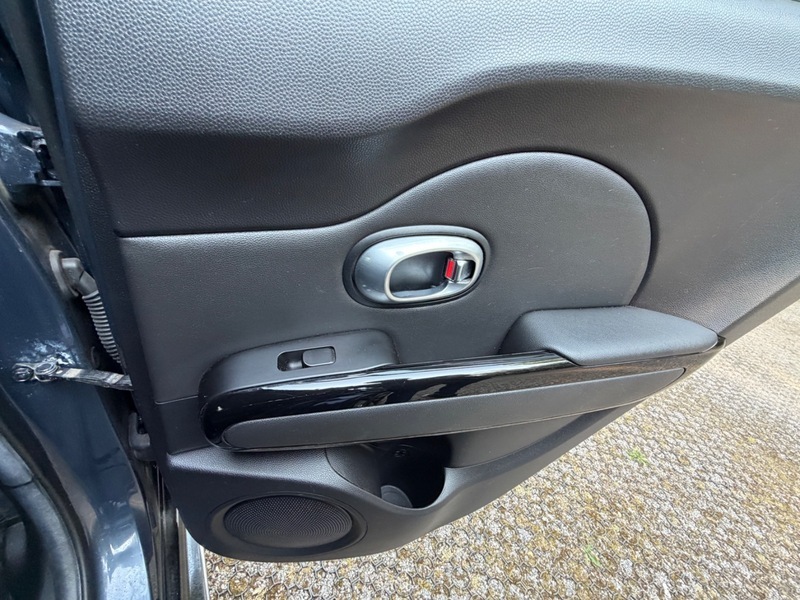Kia Soul 1.6 Crdi 134 Mixx Cwvehiclemarketing Blue #27