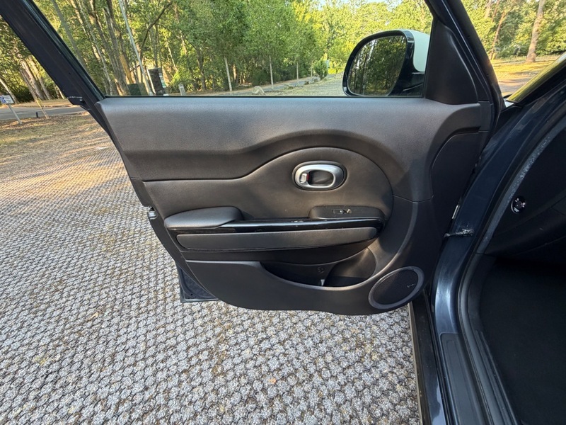 Kia Soul 1.6 Crdi 134 Mixx Cwvehiclemarketing Blue #37
