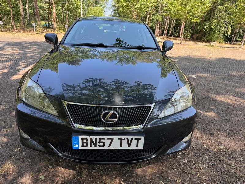 Lexus IS 2.5 250 Se-l Silver #9