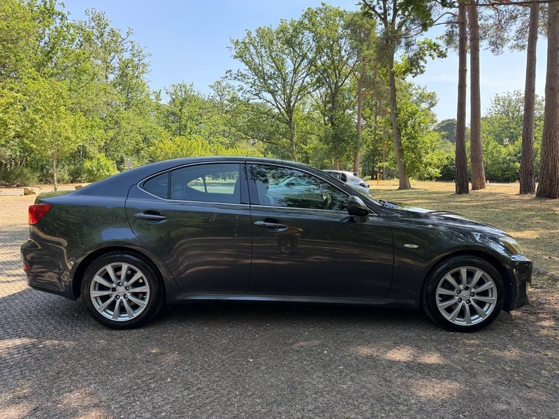 Lexus IS Se Grey #5