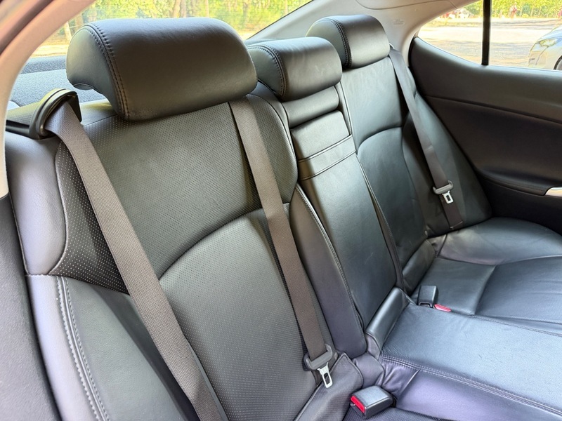 Lexus IS 2.5 250 Se-l Silver #18