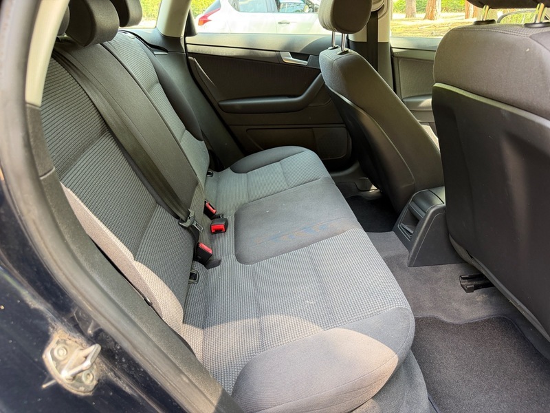 Audi A3 16V Special Edition Blue #3