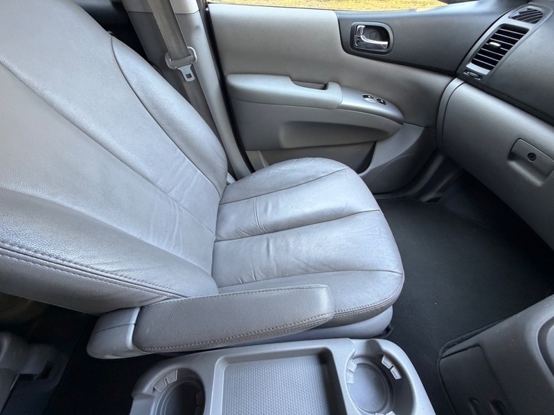 Kia Sedona 2.2 Crdi 2 7 Seats, Cracking Black #37