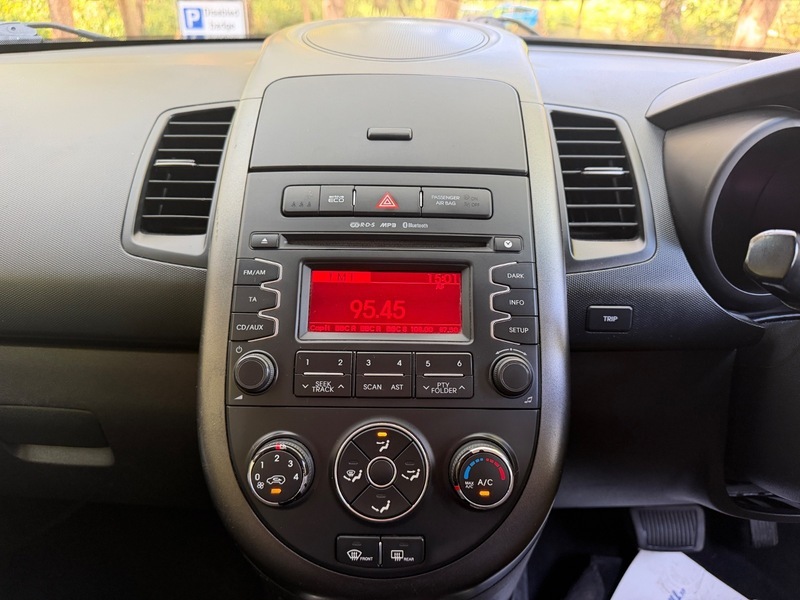 Kia Soul 1.6 Gdi Connect Suv Euro 5 130 Silver #23