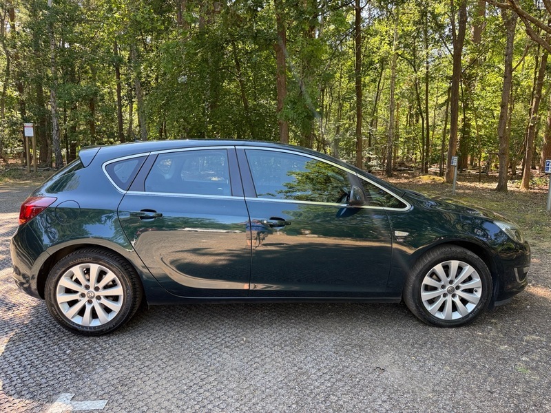 Vauxhall Astra Elite Cdti S S Green #5