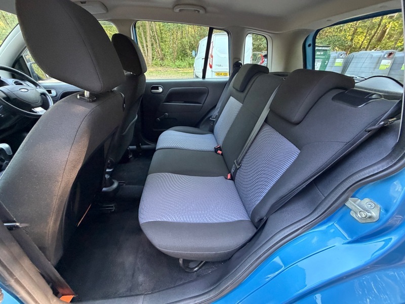 Ford Fusion  Blue #13