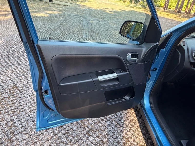 Ford Fusion  Blue #24
