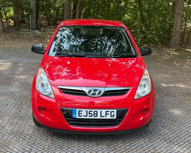 Hyundai I20 1.2 Classic Silver #6