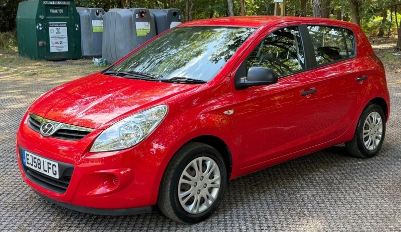 Hyundai I20 1.2 Classic Silver #16