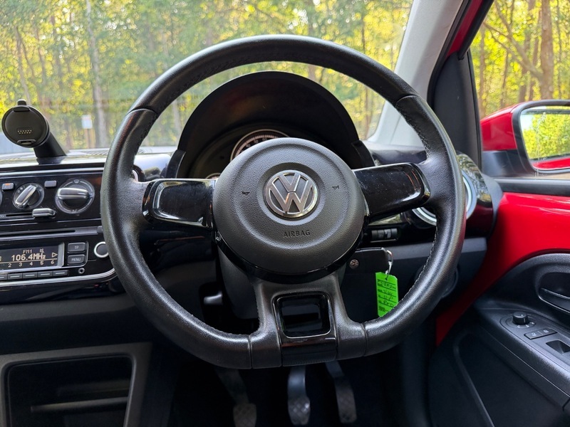 Volkswagen Up Move Up 1.0 Black #26