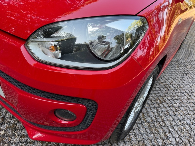 Volkswagen Up Move Up 1.0 Black #34