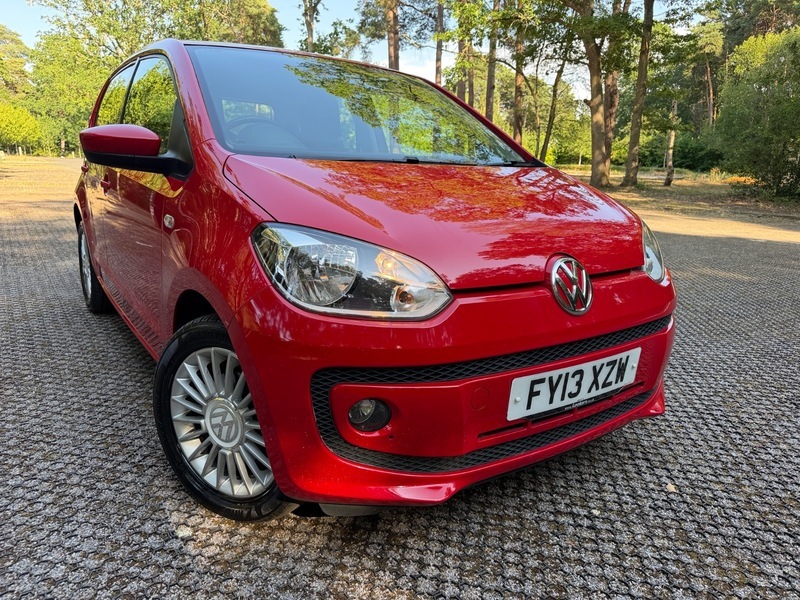 Volkswagen Up High Up Red
