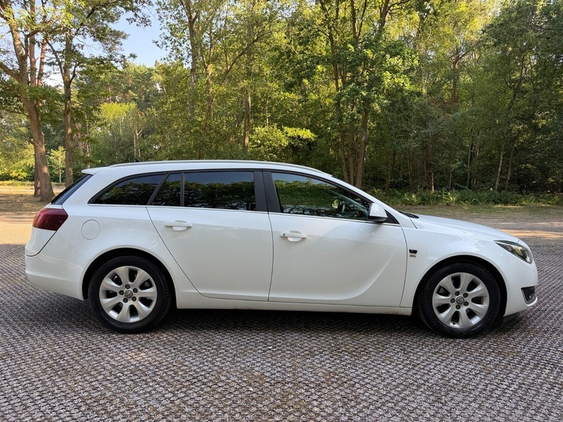 Vauxhall Insignia Sri Nav Cdti Ecoflex White #5