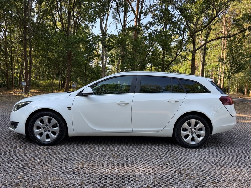 Vauxhall Insignia Sri Nav Cdti Ecoflex White #6