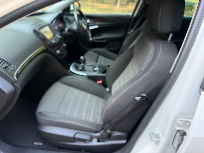 Vauxhall Insignia Hatchback Tech Black #17