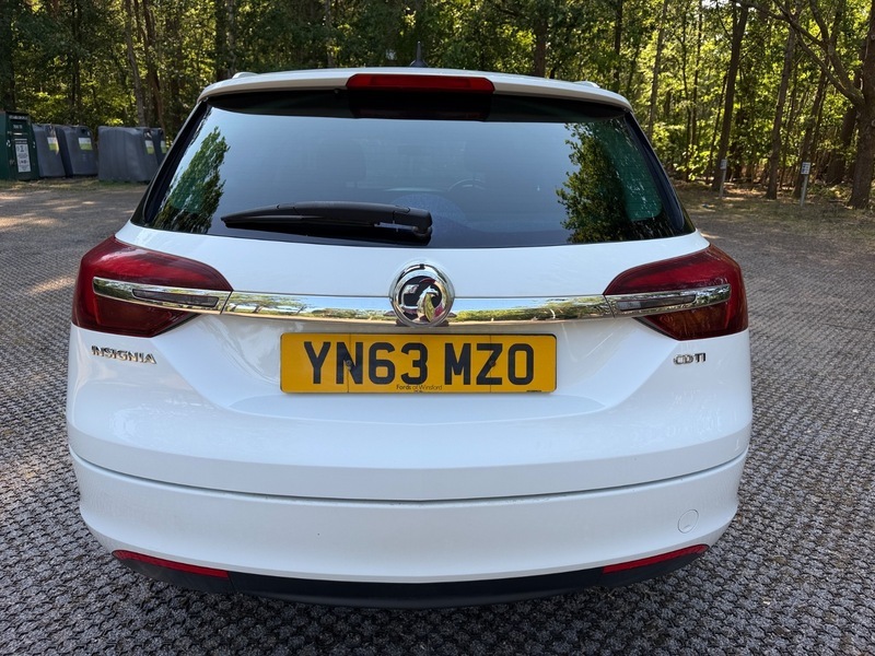 Vauxhall Insignia Hatchback Tech Black #10