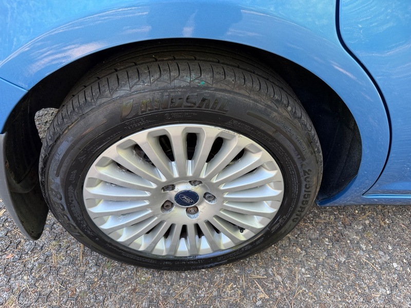 Ford C-Max 1.6 16V Zetec Black #54