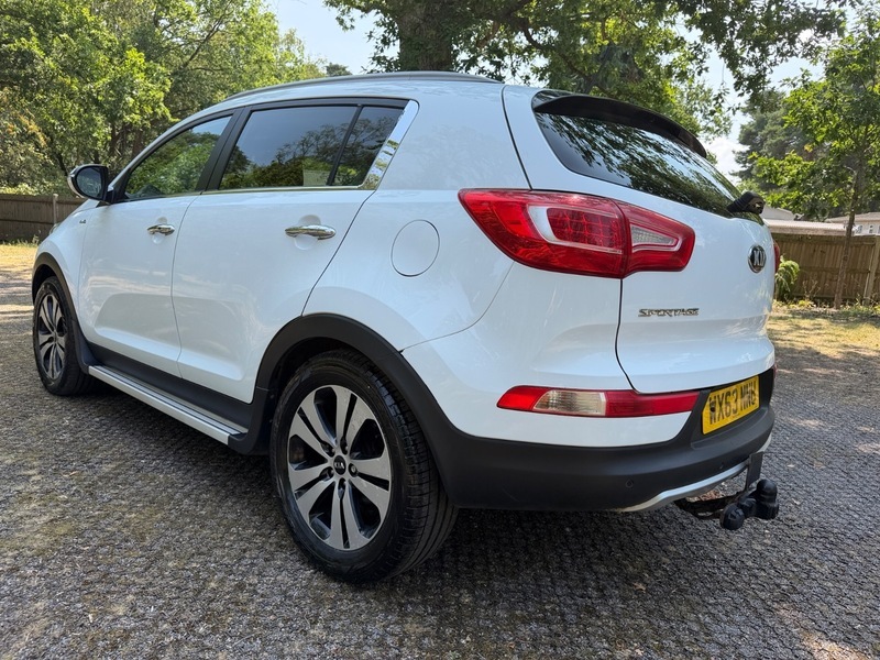 Kia Sportage Crdi Kx-4 White #4