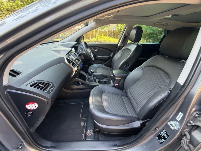 Hyundai Ix35 Crdi Premium Grey #4