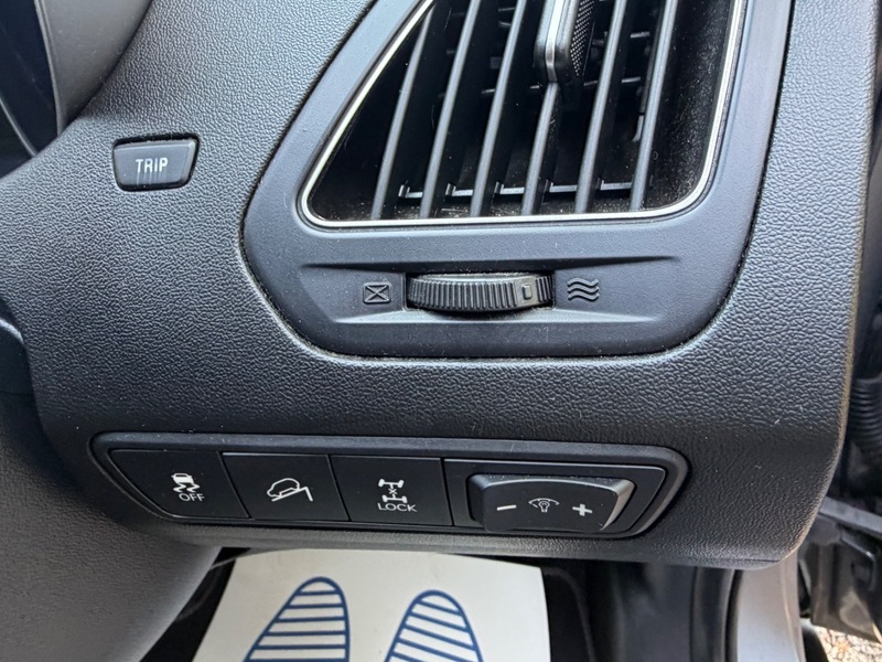 Hyundai Ix35 Crdi Premium Grey #38