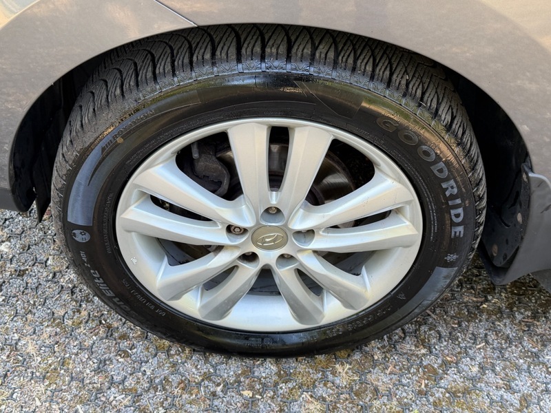 Hyundai Ix35 Crdi Premium Grey #31