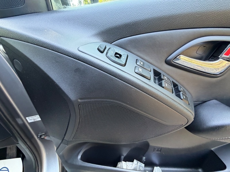 Hyundai Ix35 Crdi Premium Grey #41