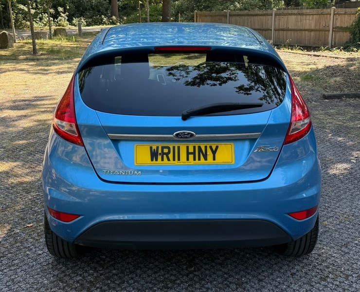 Ford Fiesta Hatchback 1.3 Edge 2011 Blue #12