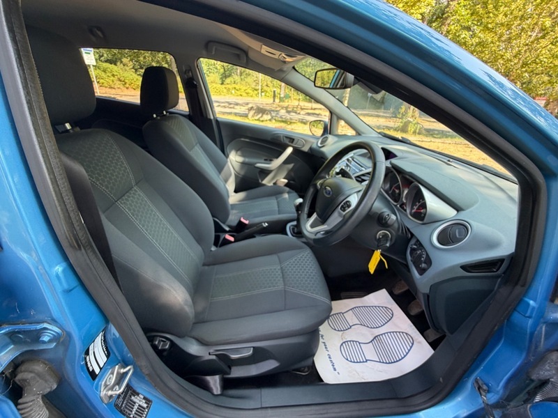 Ford Fiesta Titanium Tdci Blue #4