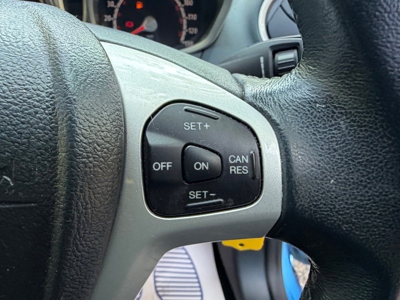 Ford Fiesta Hatchback 1.3 Edge 2011 Blue #19