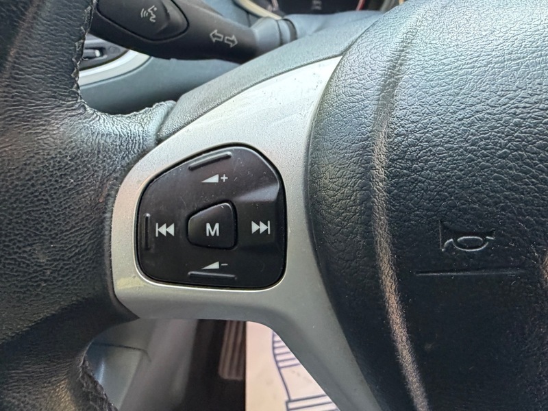 Ford Fiesta Hatchback 1.3 Edge 2011 Blue #18