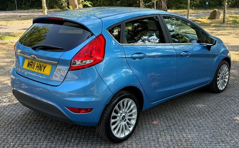 Ford Fiesta Hatchback 1.3 Edge 2011 Blue #7