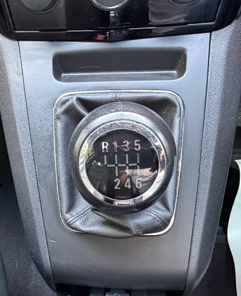 Vauxhall Zafira Mpv Silver #46