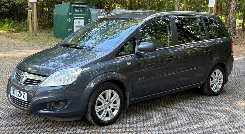 Vauxhall Zafira Mpv Silver #12