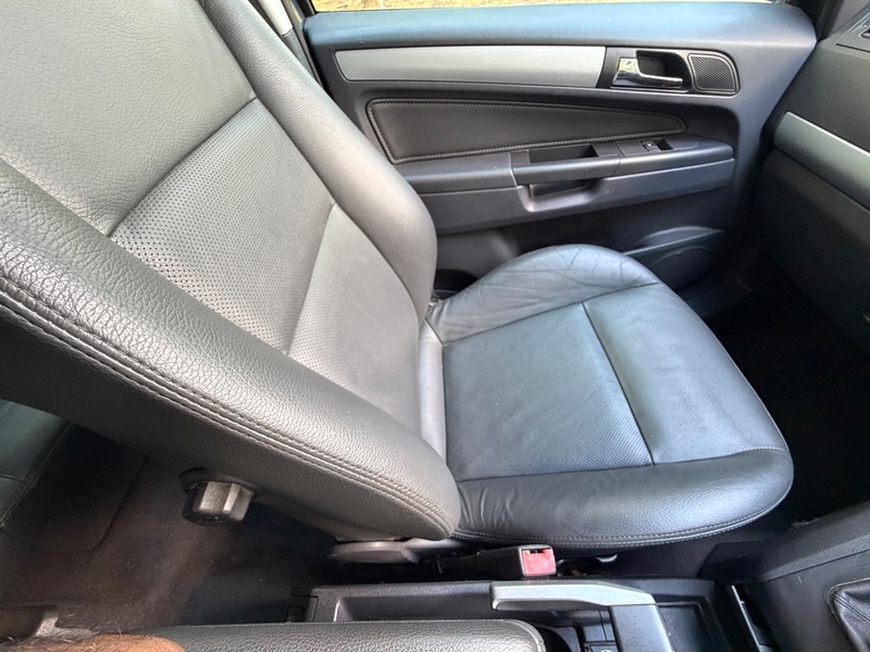 Vauxhall Zafira Mpv Silver #49