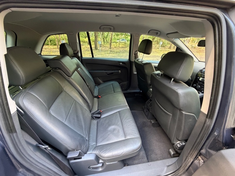 Vauxhall Zafira Elite Cdti Blue #5