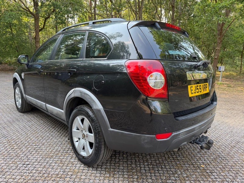 Chevrolet Captiva Vcdi Lt Black #4