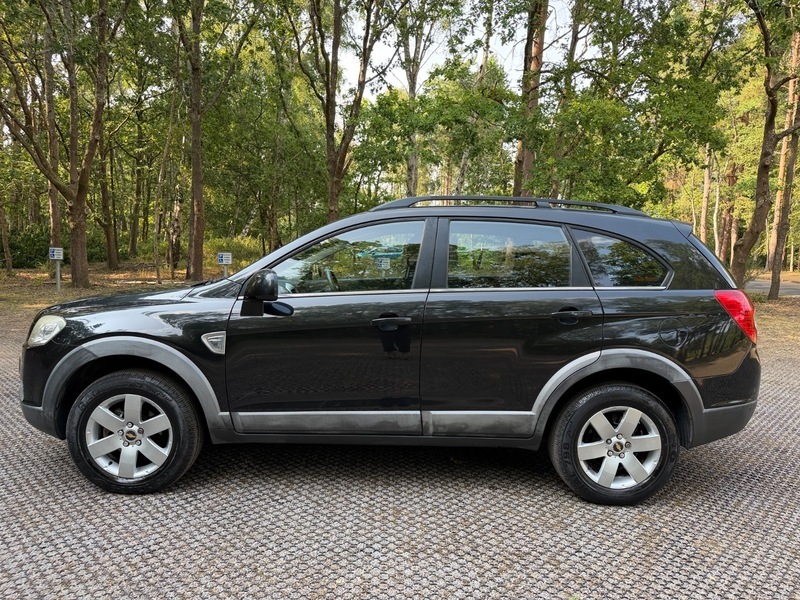 Chevrolet Captiva Vcdi Lt Black #6