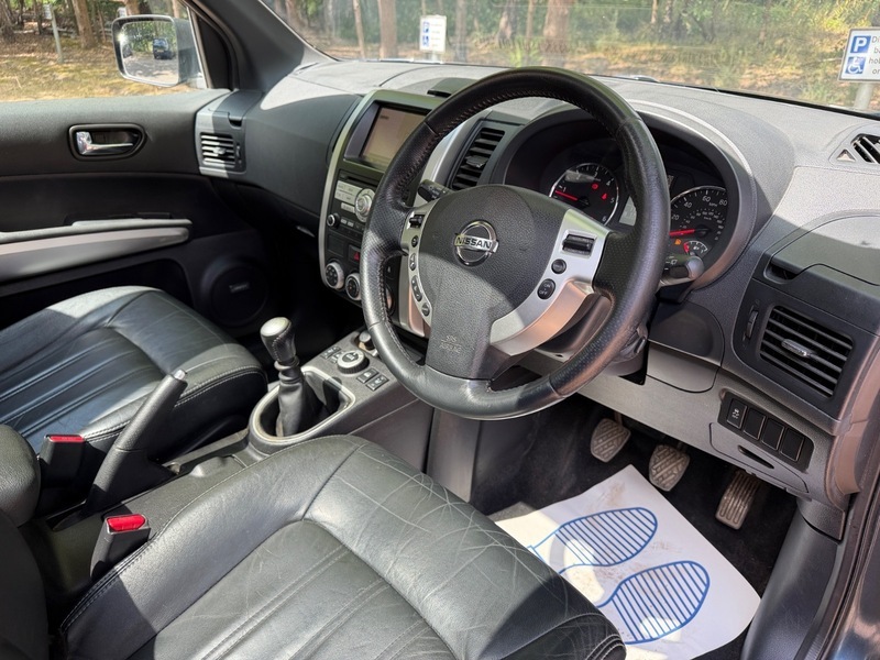 Nissan X-Trail Acenta Silver #8
